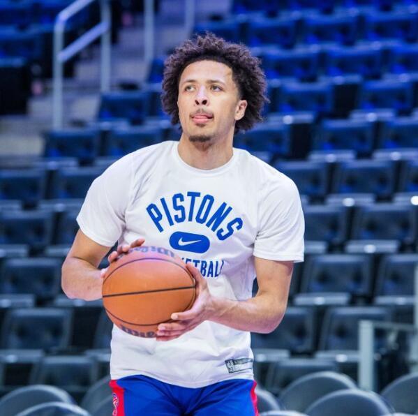 体育中超:开赛在即 国安进入冲击备战阶段